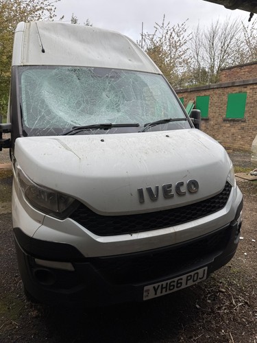 Iveco daily 2016 - iveco,